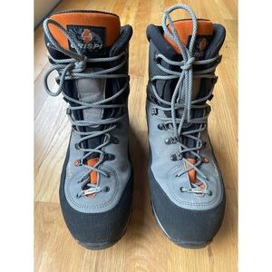 Crispi Men's Black and Orange Boots